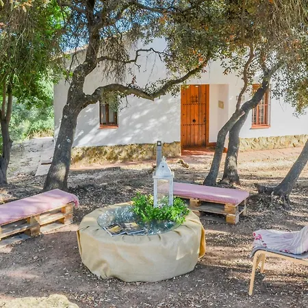 Holiday home Beautiful In With Kitchenette Estepa